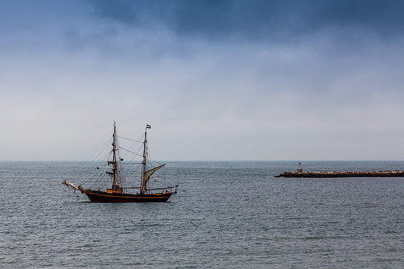 Saling with Pirates