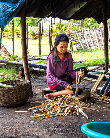 Making Bamboo Rice