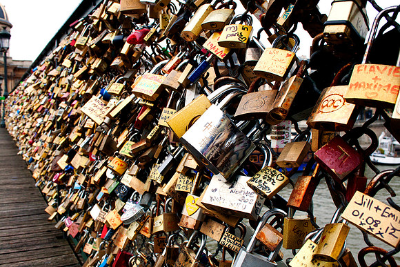 Lock on love